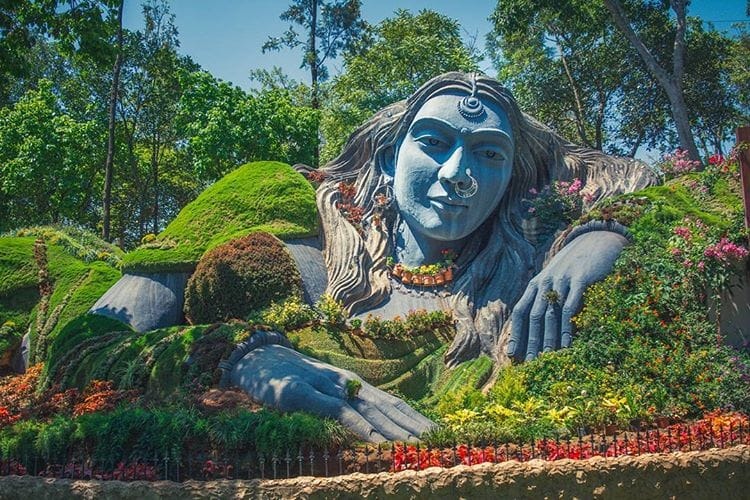 Chikmagalur Garden Statue